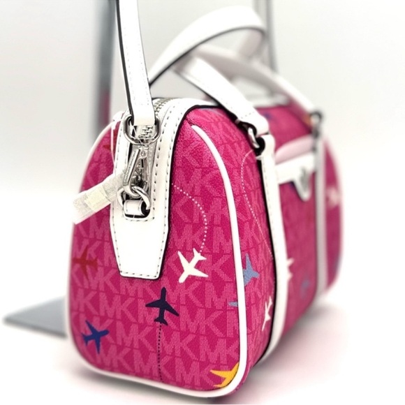 Michael Kors Small Travel Duffle Xbody Bag Dragon Fruit Multi - Picture 4 of 10